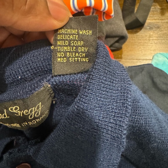 VTG David Gregg Button Neck Sweater Navy Blue (Medium) - Picture 4 of 10